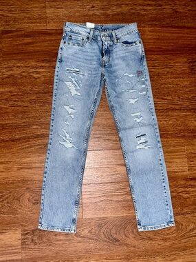 Levi's Light Blue Distressed Skinny Jeans